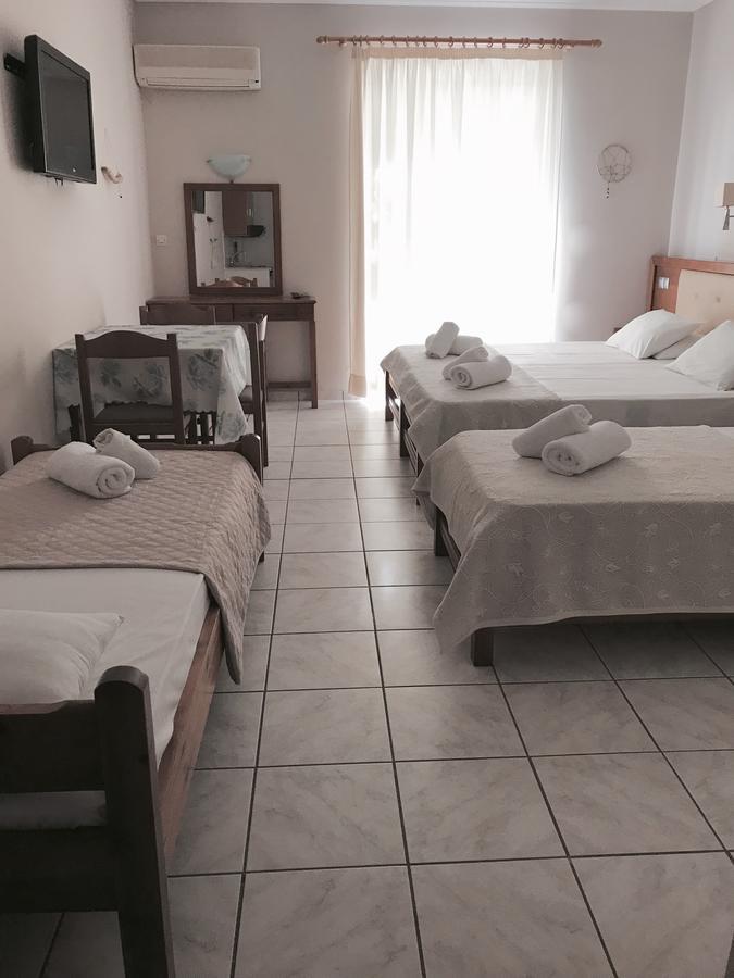 Calypso Beach Hotel Loutrá Edipsoú Eksteriør bilde